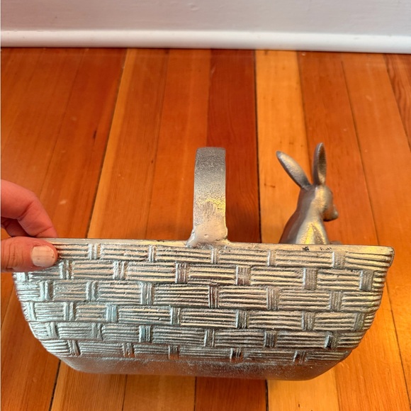 Silver Bunny Basket - Picture 6 of 7